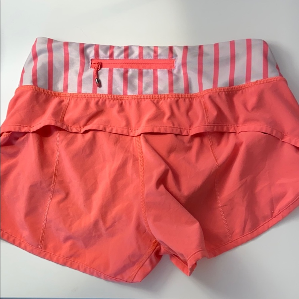 Lululemon pink/coral Speed Up Short *2.5 Size 2